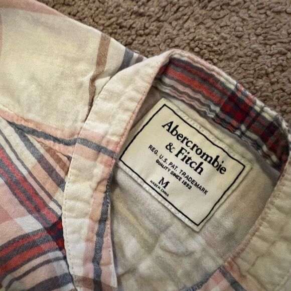 Abercrombie medium button down - Picture 8 of 8